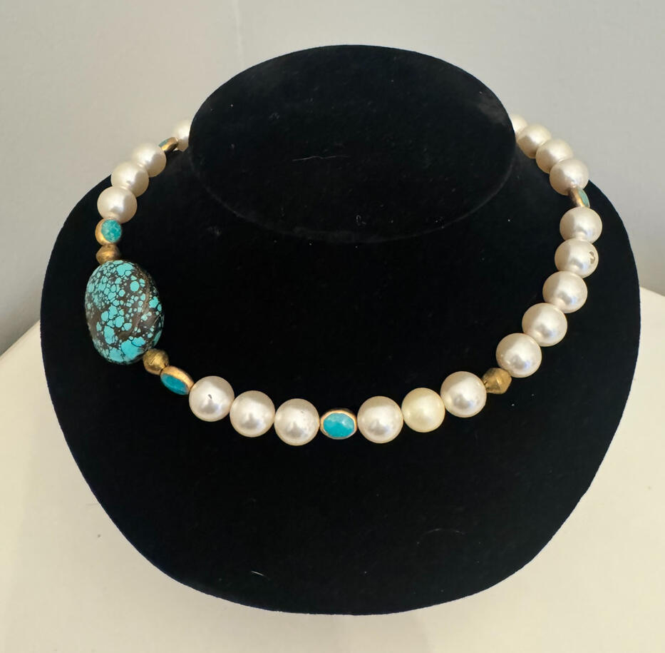 Pearls Turquoise Raw Rock